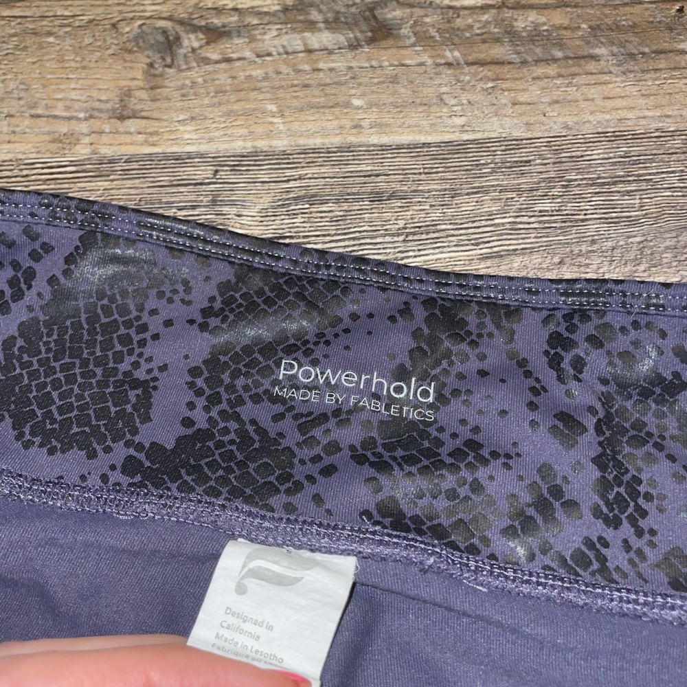 Fabletics capri - Picture 6 of 6